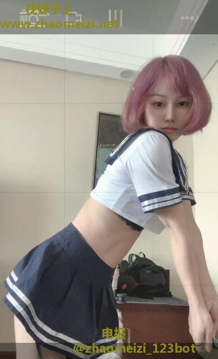 双飞姐妹花乐乐