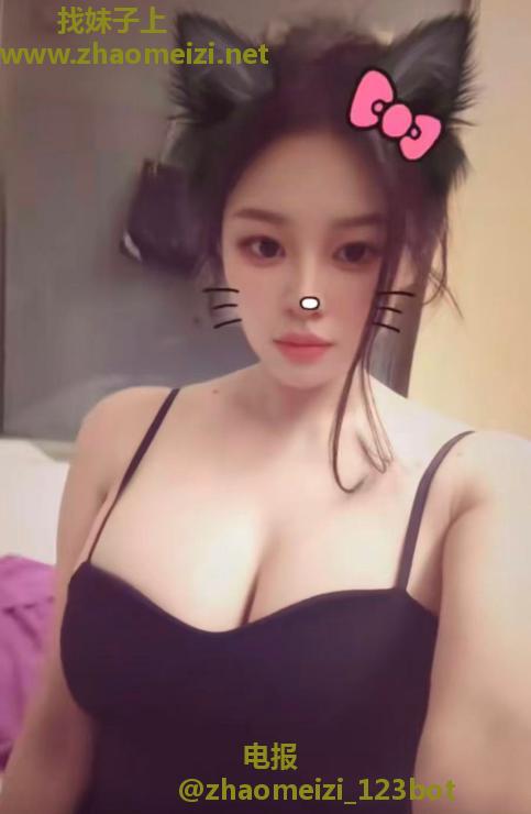 波霸小宝老师 