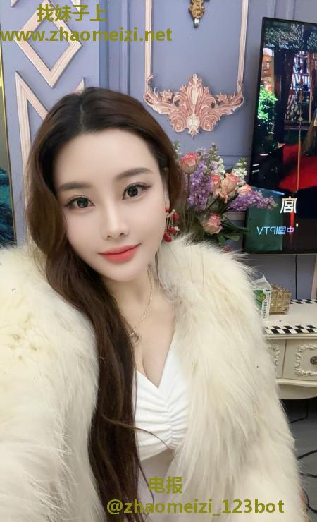 罗湖白嫩气质美女