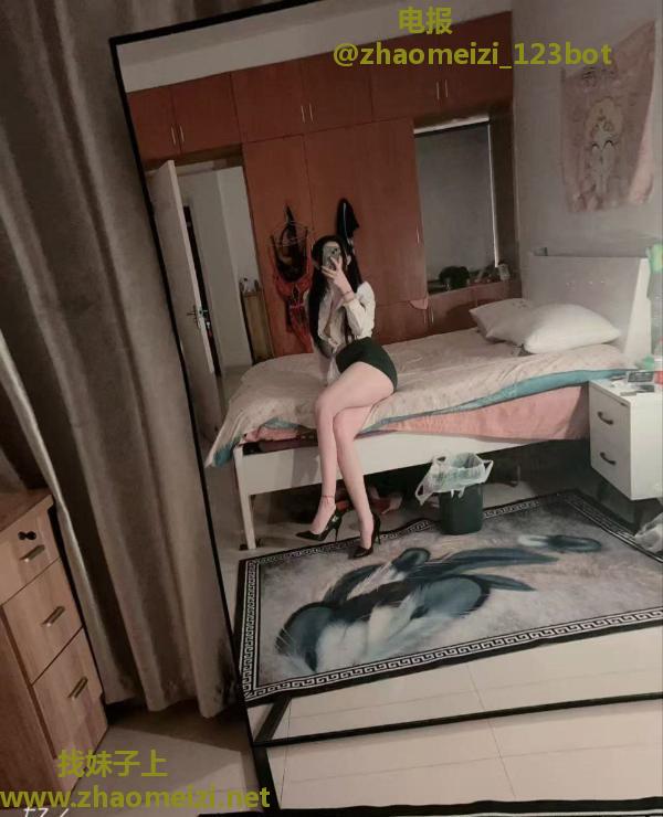 清纯女友颜值悠悠