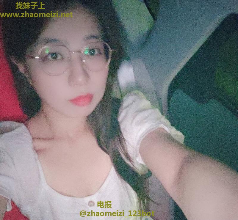 温柔性感的鱼儿姐