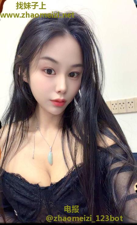 白云丰满服务型梅梅