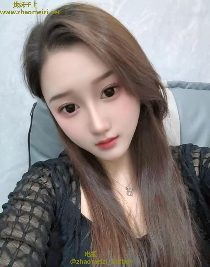 龙华甜妹小妮子