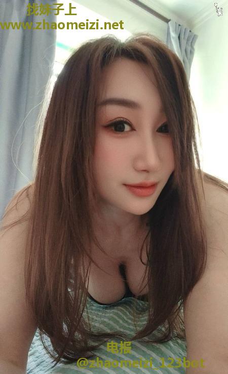 风骚性感身材小姐姐