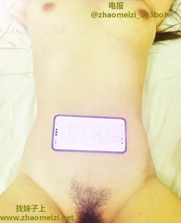 拱墅花臂小嫩妹