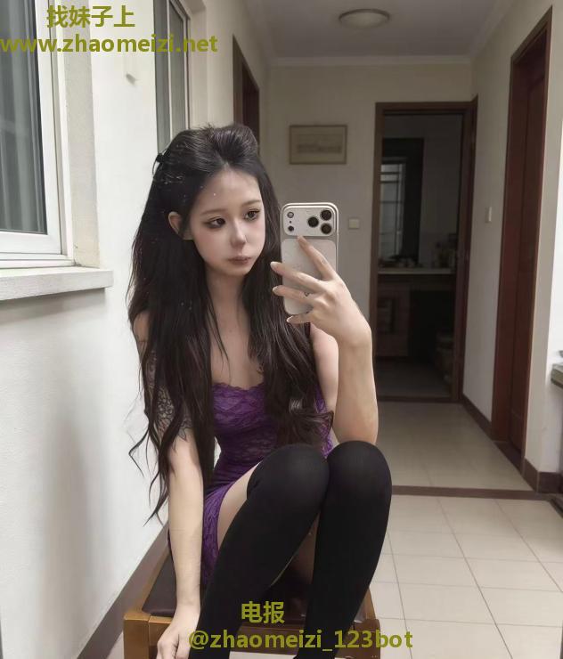 坂田大长腿服务型嫩妹