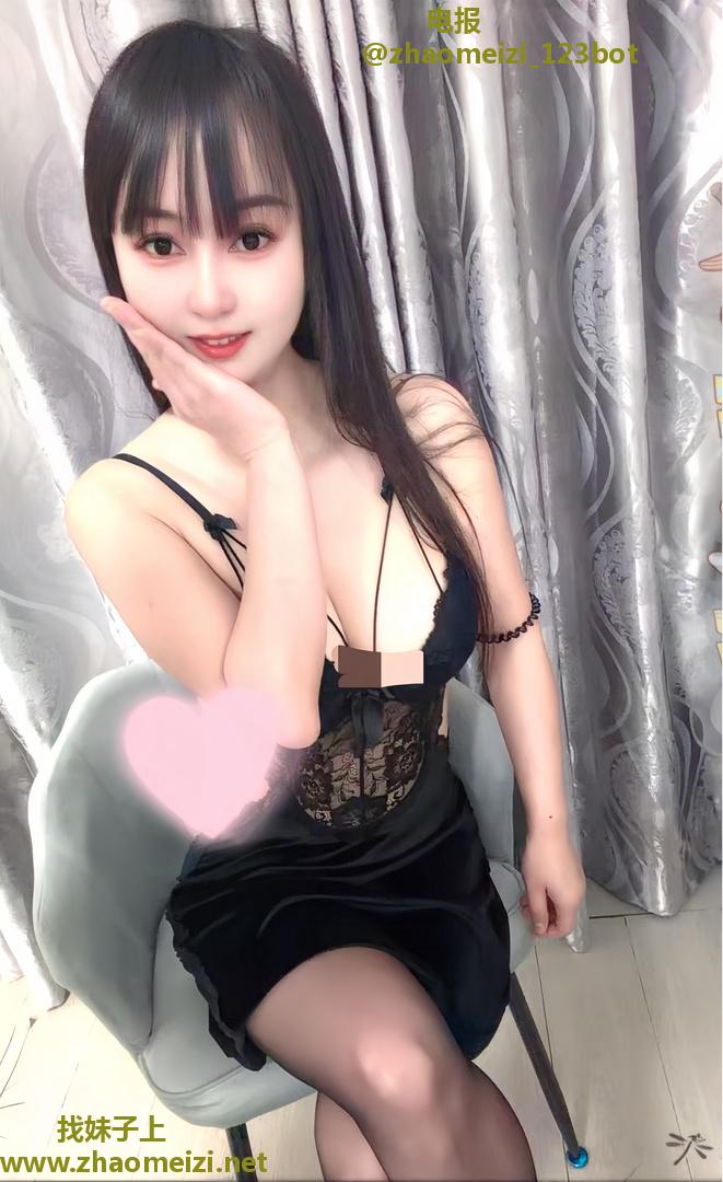 气质丰满长腿七七