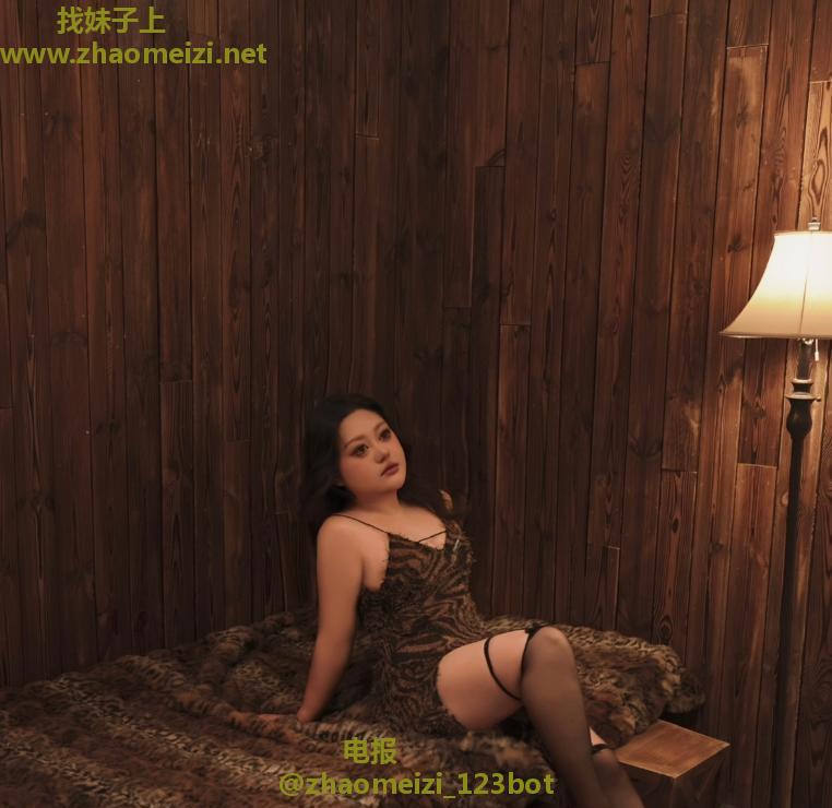 小坦克胖妹妹
