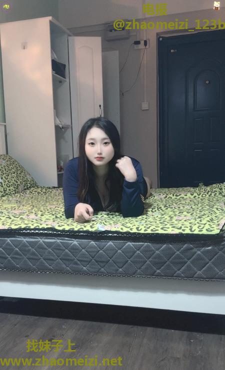 三点粉白虎嫩妹妹