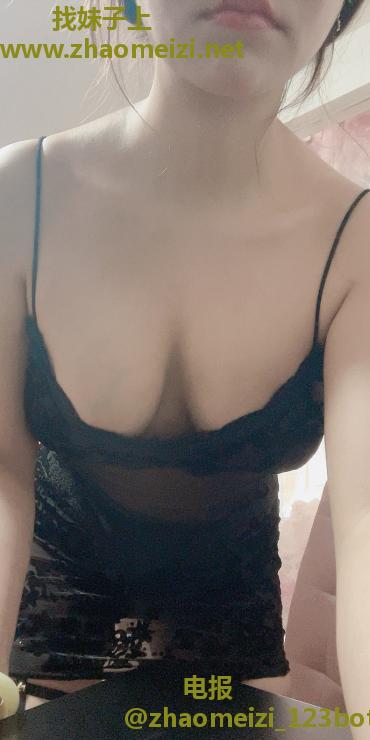 性感服务型少妇