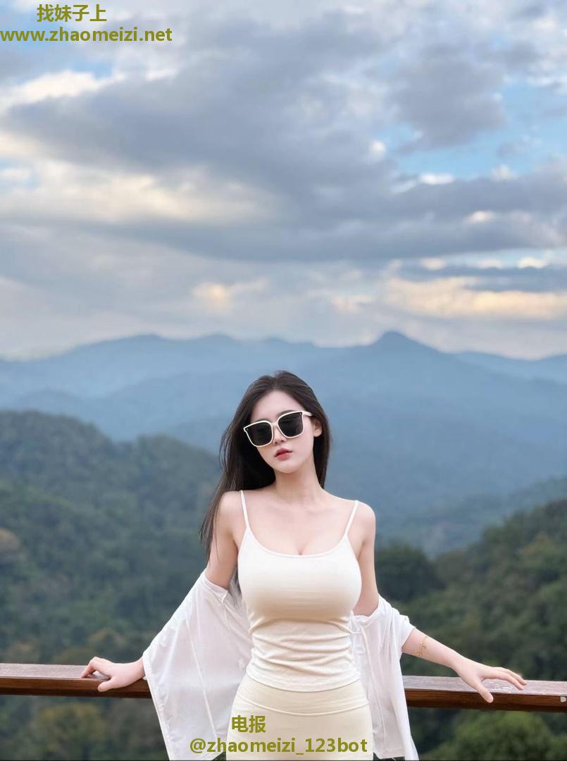 吞咽精入嘴巴小妹妹