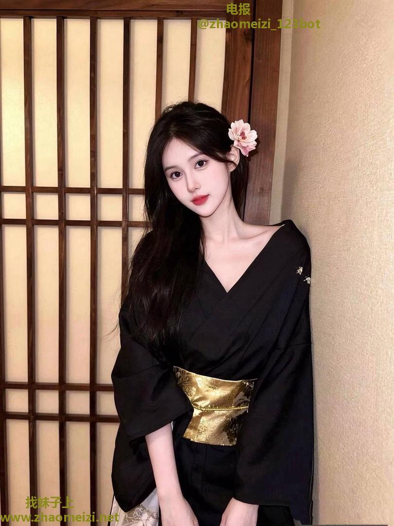 吞咽精入嘴巴小妹妹