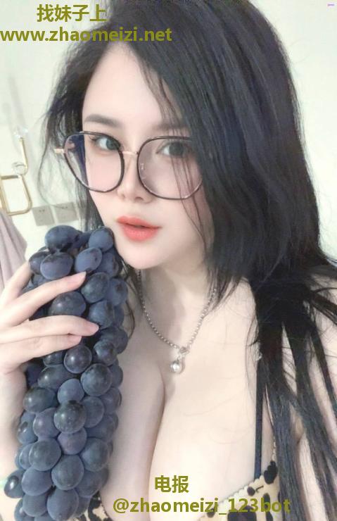 亚运村大奶萌萌