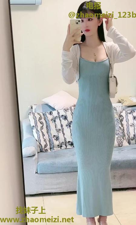 多汁粉鲍小野猫