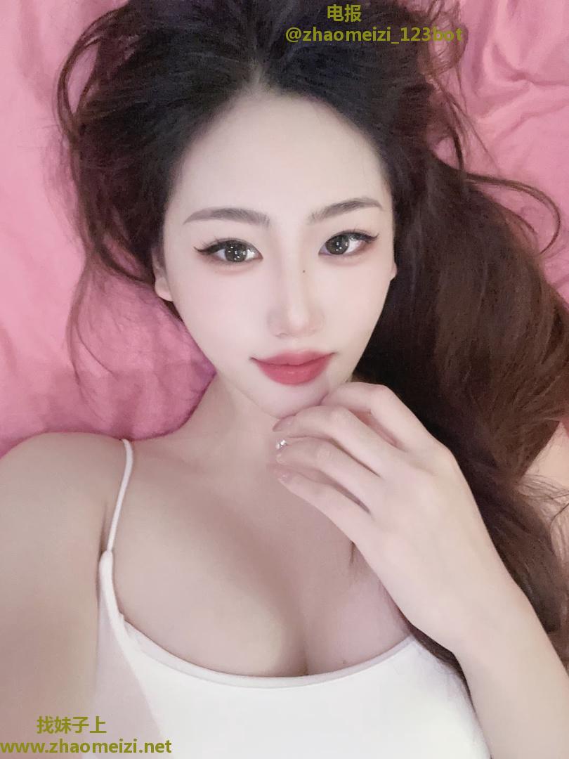 丰满骚妹兼职服务非常好