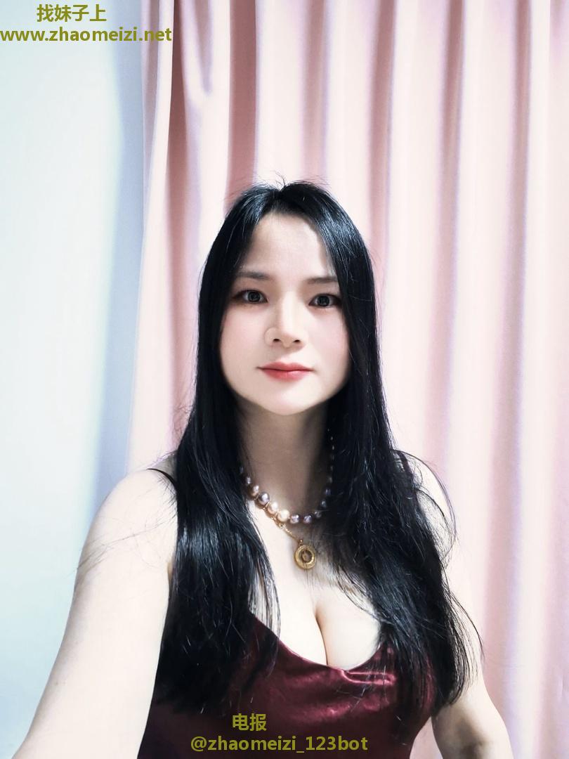 风情万种小姐姐