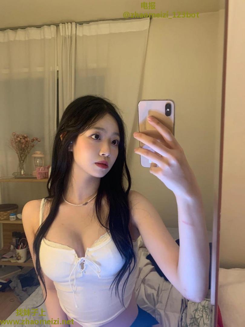 市南妹妹逼水超多潮喷起飞