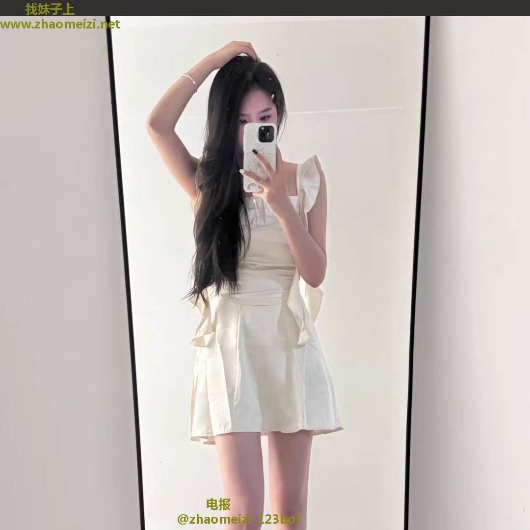 黄浦身材超棒欣欣