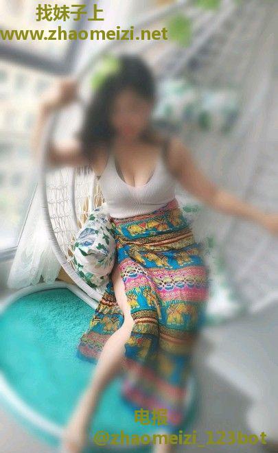 服务系的骚姐姐