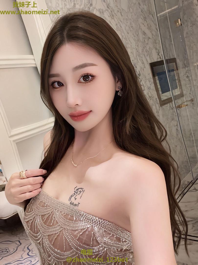 西安性感丰满黑丝诱惑欢儿