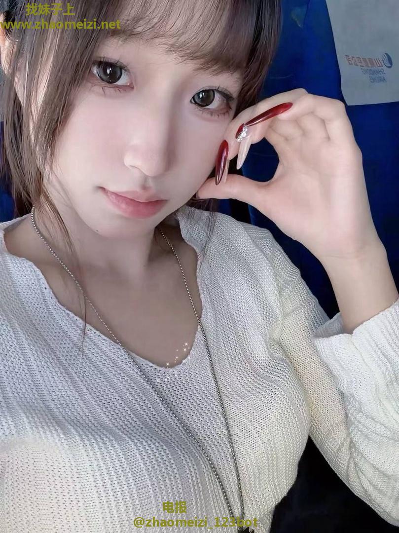 浦东兼职腰细腿长后入骚妹