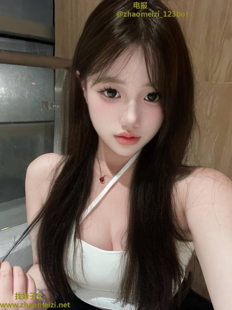 无锡市兼职清纯奶大美女