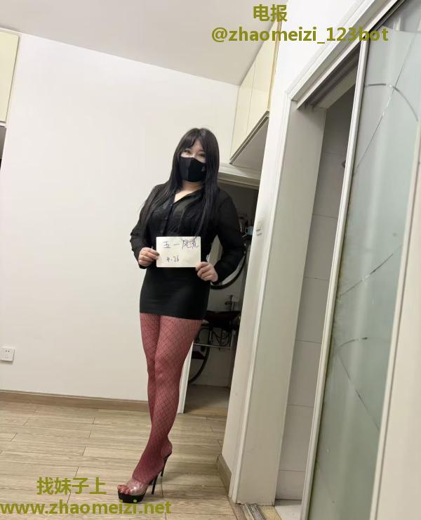 秦淮肉感大屁股少妇