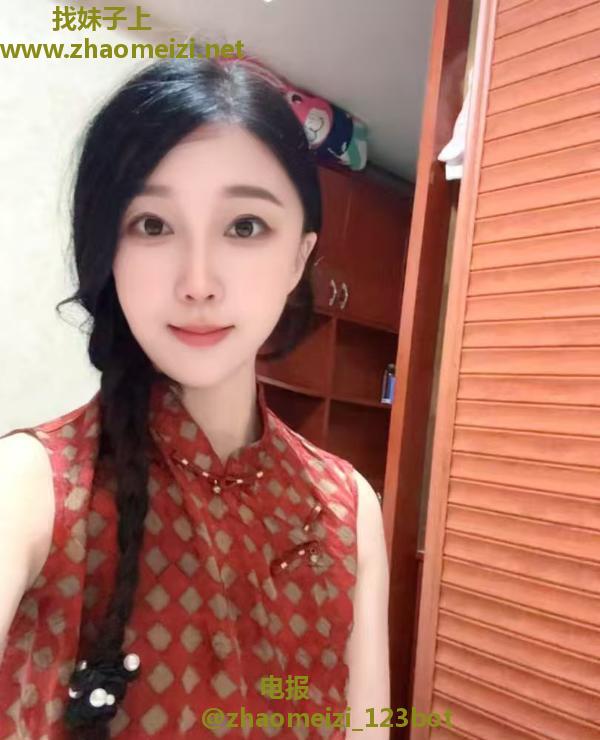 光谷风韵旗袍小仙女