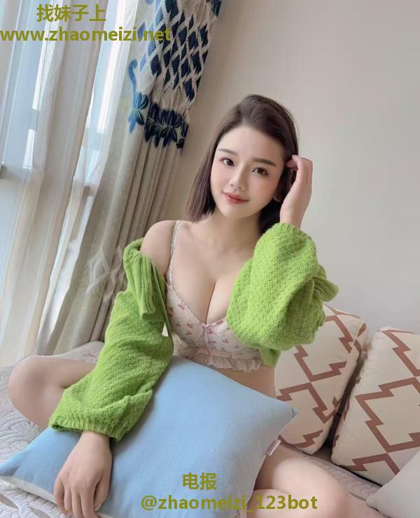 短发良家少妇刚下海