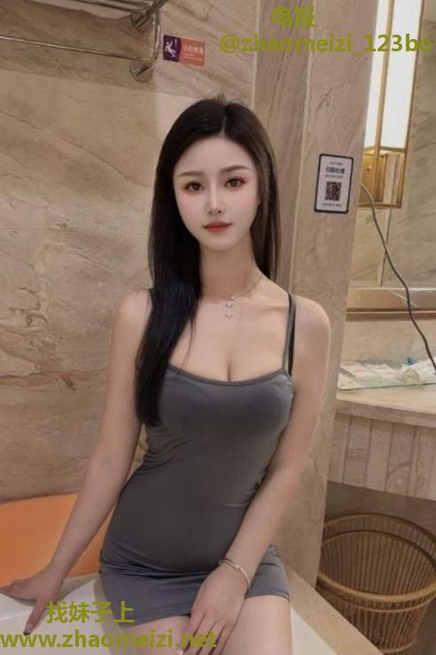 清纯白嫩大长腿女神