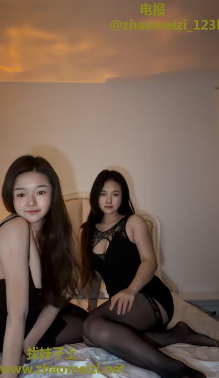 三刷口爆颜值在线姐妹