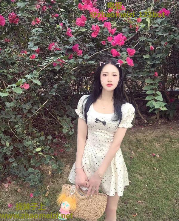 会所出身小骚妇