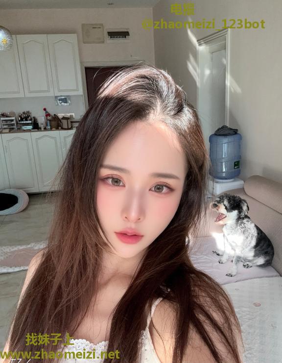 性感黑丝长腿妹