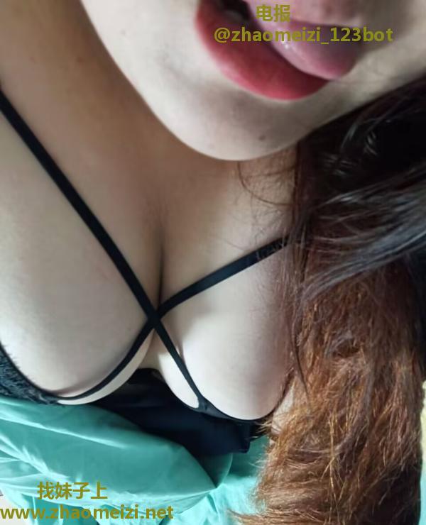 体验大胸妹
