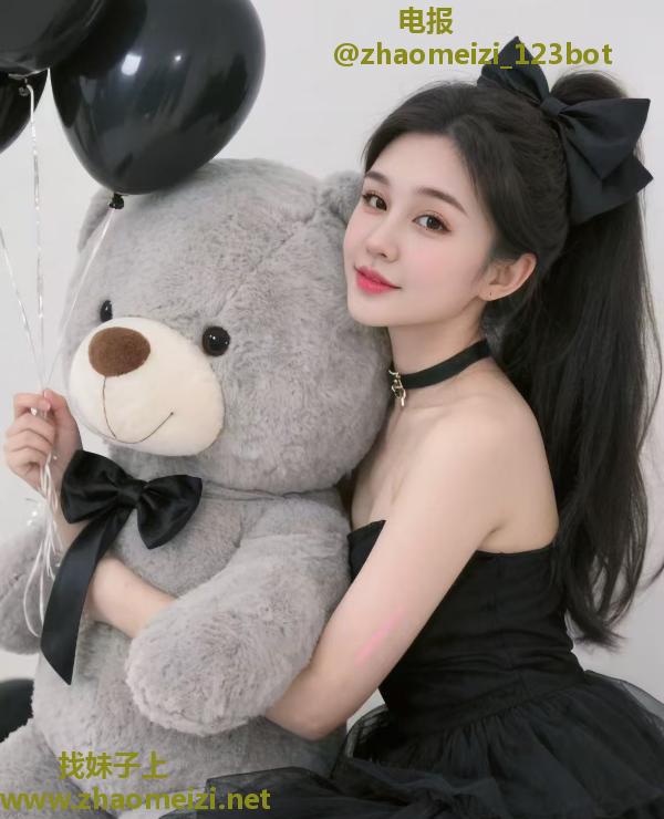 兼职高颜值小姐姐