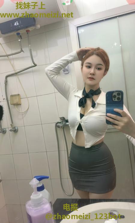 美乳风情御姐