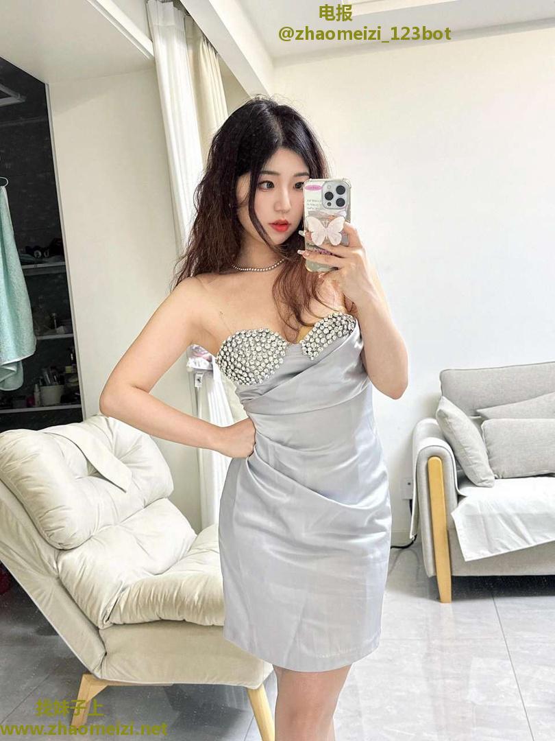 长沙性感丰满学妹兼职