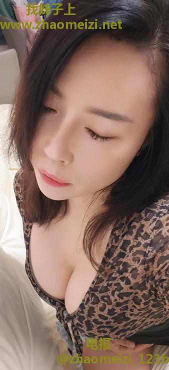 豹纹大奶小梦