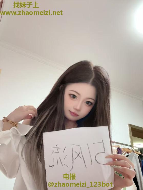 铁西娃娃脸小骚货