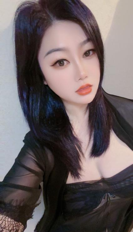后入肥臀大奶阿紫