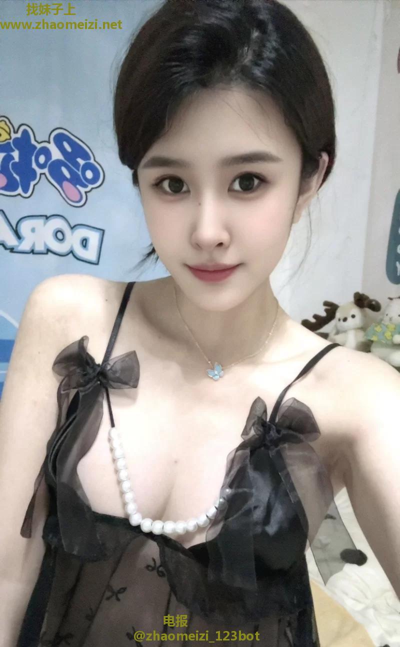 夜探风骚人妻