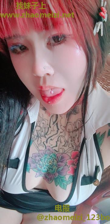 口活很好的大奶骚货