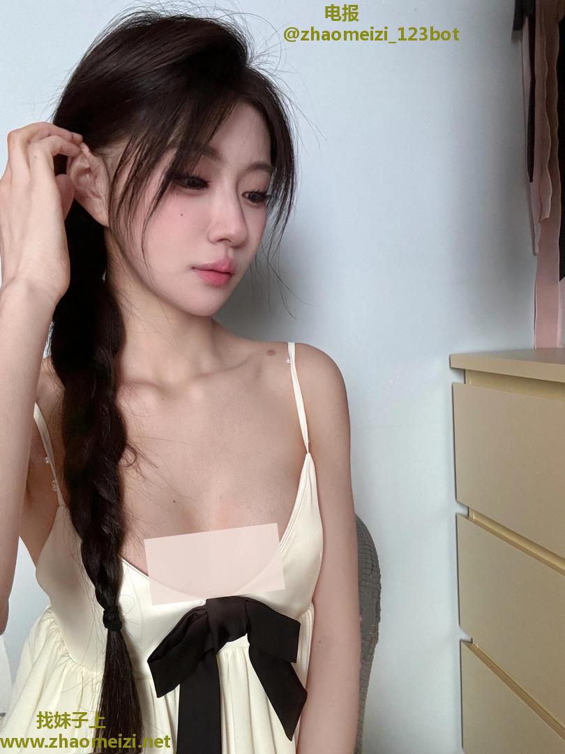 朝阳韵味小秘书
