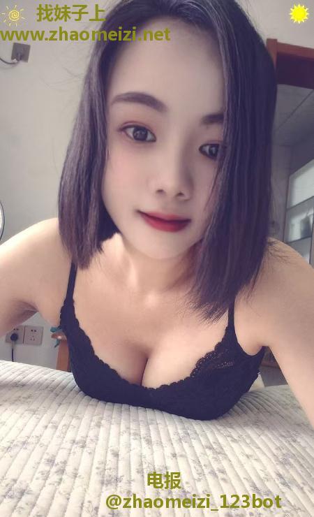 短发大屁股熟妇