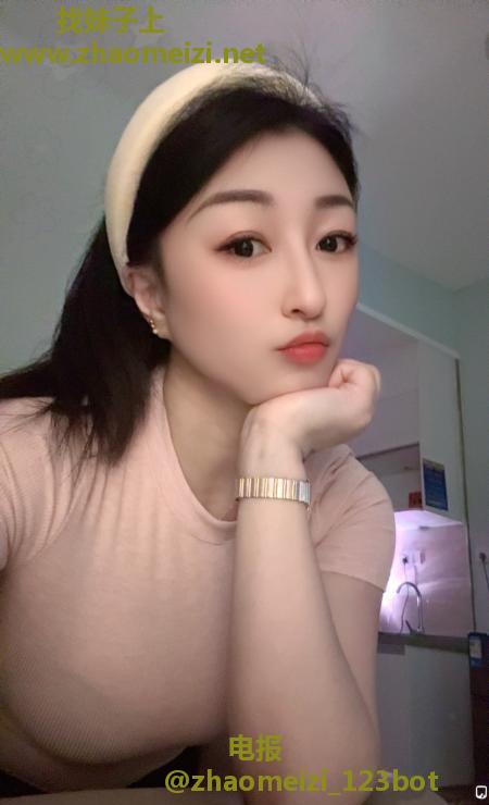 天河舌吻瑶瑶可拍AV