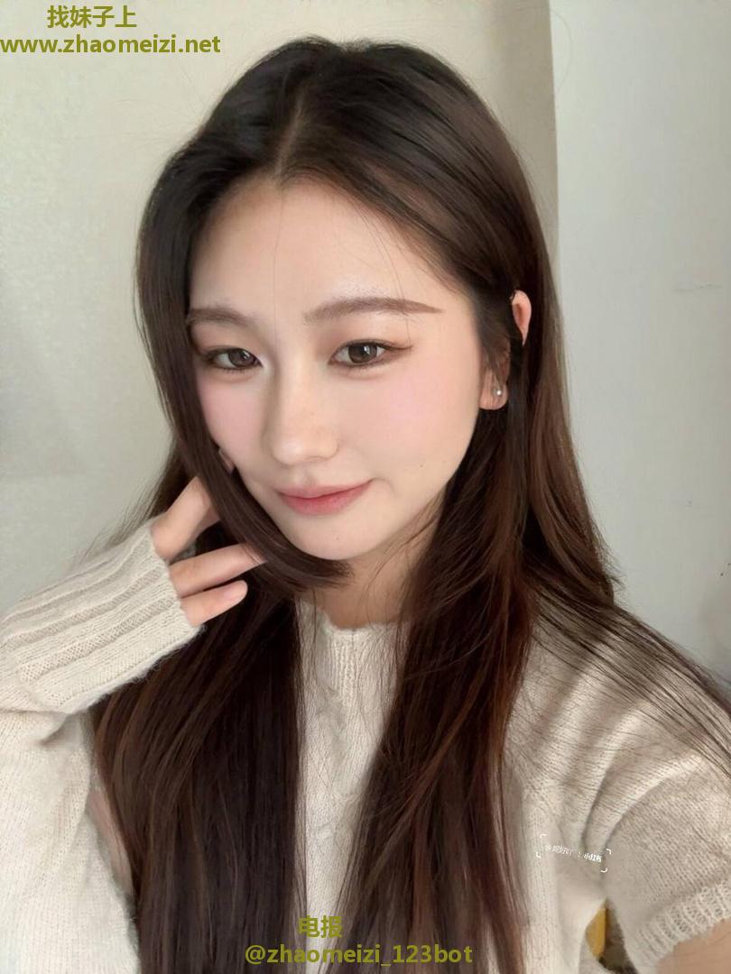 蜜桃臀美少妇