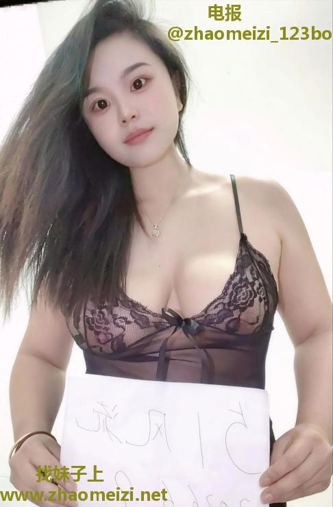 官渡情趣骚逼少妇