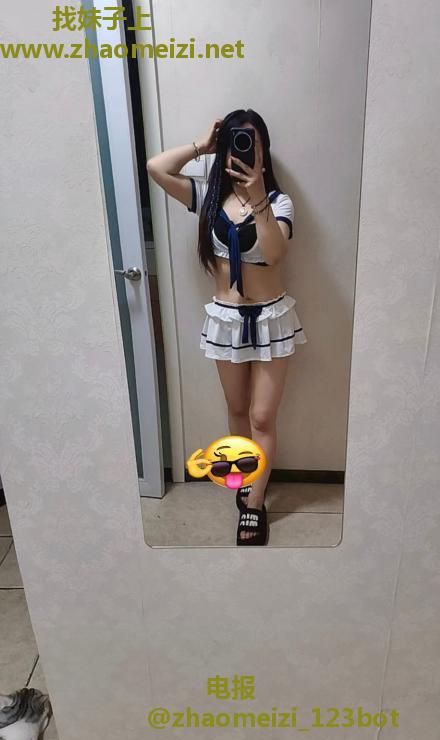 性感小个子风骚姐姐