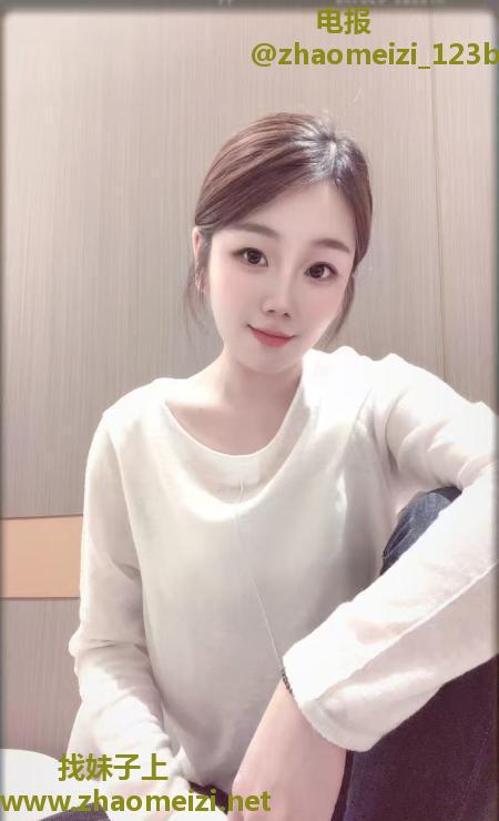 清纯特骚反差小嫂子