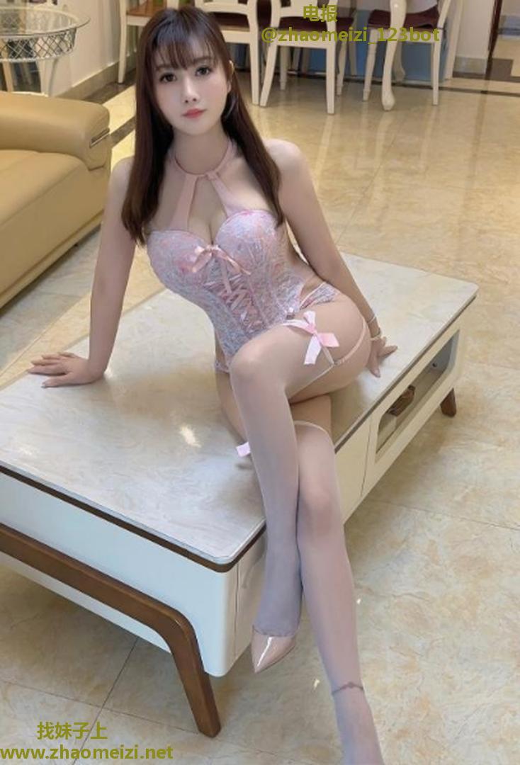大波骚老师肉体肆意驰骋